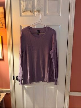 (Sale $5)GAP Lavender Crewneck Long Sleeve Sweater